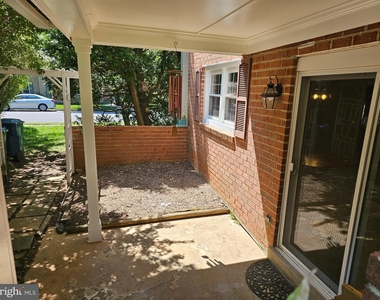 5140 Pumphrey Drive - Photo Thumbnail 9