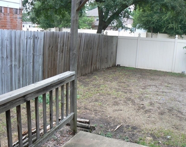 314 Pemberton Place - Photo Thumbnail 29