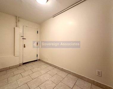 3133 Broadway - Photo Thumbnail 8