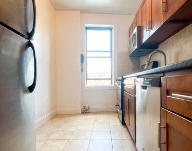 55 Cooper Street - Photo Thumbnail 3