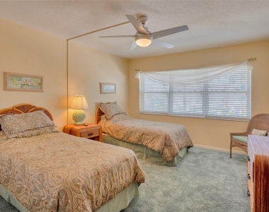 1621 Gulf Boulevard - Photo Thumbnail 15