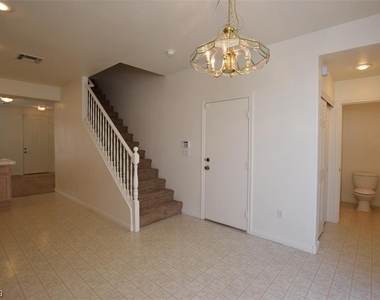 8229 Misty Sage Street - Photo Thumbnail 10