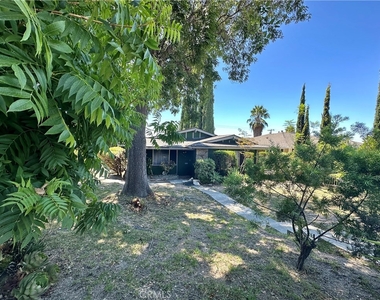 3360 E Sierra Madre Boulevard - Photo Thumbnail 0