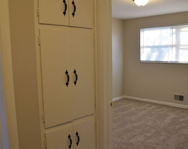 1171 Sanborn Place - Photo Thumbnail 8