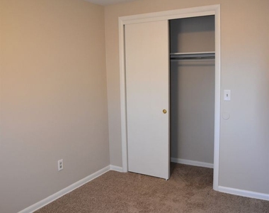 1171 Sanborn Place - Photo Thumbnail 14