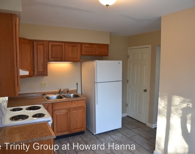 1171 Sanborn Place - Photo Thumbnail 5