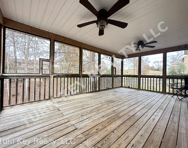 6320 Red Hawk Circle - Photo Thumbnail 16