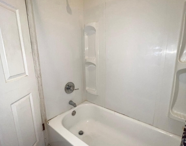 2234 W Cumberland Street - Photo Thumbnail 9