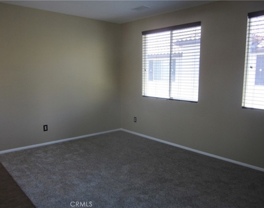 27940 Avalon Drive - Photo Thumbnail 22