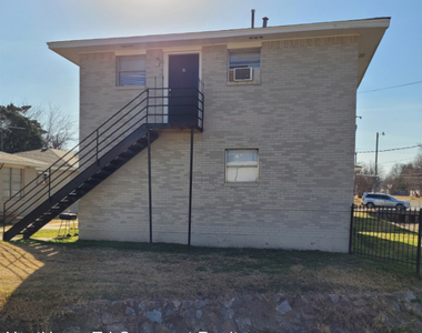 1113 Nw Euclid - Photo Thumbnail 5