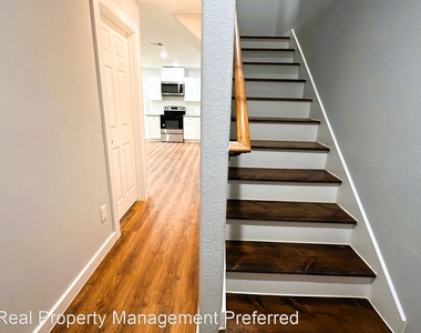 6611 Bacher St Unit B - Photo Thumbnail 7