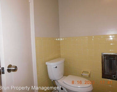 2927 Dempster St. - Photo Thumbnail 27