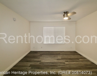 1037 Arbor Lane - Photo Thumbnail 11