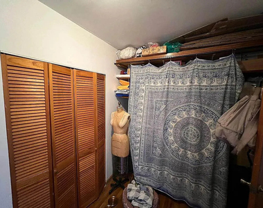 202 East 7th Street - Photo Thumbnail 6