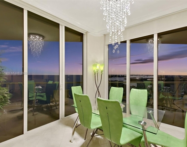 16699 Collins Ave - Photo Thumbnail 31