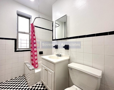 320 Wadsworth Avenue - Photo Thumbnail 6