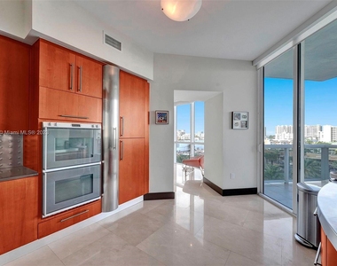 18101 Collins Ave - Photo Thumbnail 62