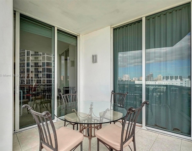 18101 Collins Ave - Photo Thumbnail 46