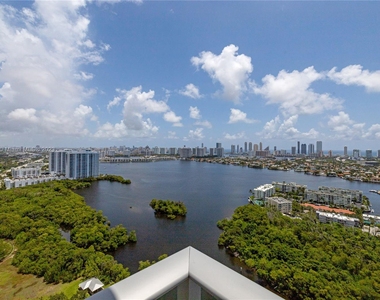 16385 Biscayne Blvd - Photo Thumbnail 54