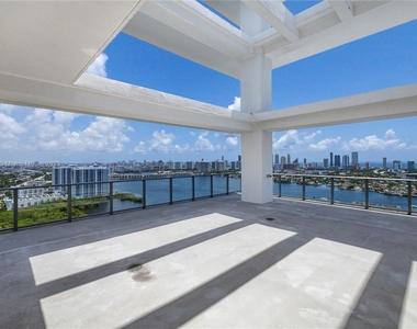 16385 Biscayne Blvd - Photo Thumbnail 59