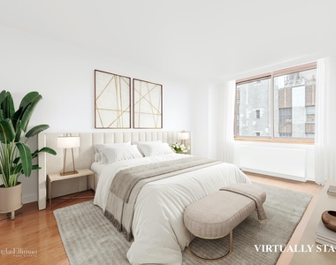East 39th Street - Photo Thumbnail 4