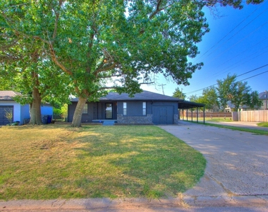 2256 Hasley Drive - Photo Thumbnail 4