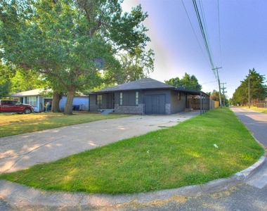 2256 Hasley Drive - Photo Thumbnail 5