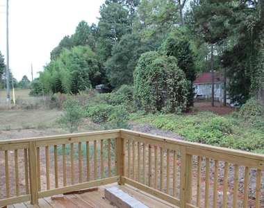 4301 Chads Park Drive - Photo Thumbnail 4