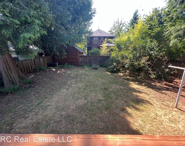 5615 N Wilbur Avenue - Photo Thumbnail 19