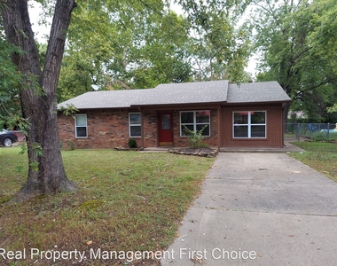 1028 Chitwood Street - Photo Thumbnail 15