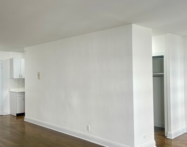 400 East 89th Street, 6N - Photo Thumbnail 11