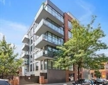 50 Greenpoint Avenue - Photo Thumbnail 18