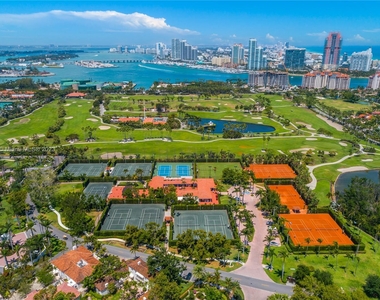 7813 Fisher Island Dr - Photo Thumbnail 5