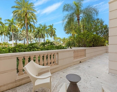 7813 Fisher Island Dr - Photo Thumbnail 36