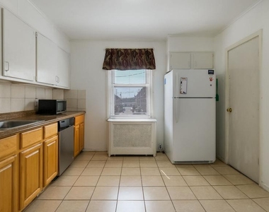 5870 Malvern Ave - Photo Thumbnail 10