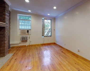 154 Orchard Street - Photo Thumbnail 3