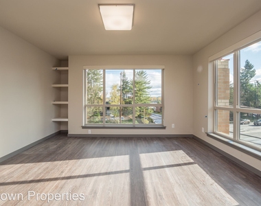5885 S Macadam Avenue - Photo Thumbnail 4