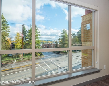 5885 S Macadam Avenue - Photo Thumbnail 5