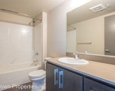 5885 S Macadam Avenue - Photo Thumbnail 13