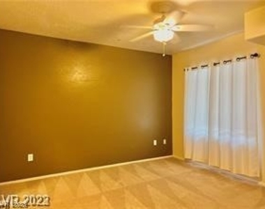 8324 W Charleston Boulevard - Photo Thumbnail 10