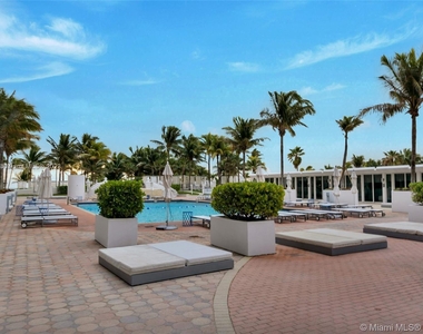 10275 Collins Ave - Photo Thumbnail 31