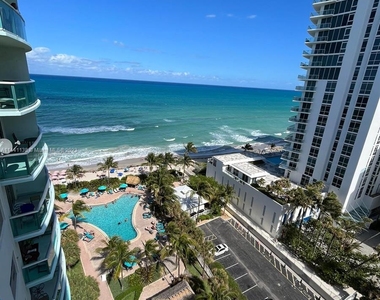 3901 S Ocean Dr - Photo Thumbnail 0