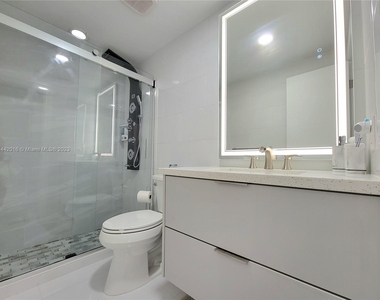 3505 S Ocean Dr - Photo Thumbnail 21