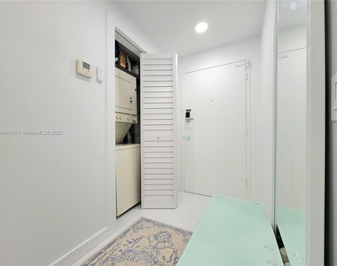 3505 S Ocean Dr - Photo Thumbnail 15