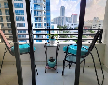 3505 S Ocean Dr - Photo Thumbnail 24