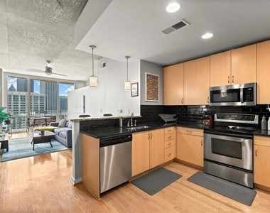 860 Peachtree Street Ne - Photo Thumbnail 2