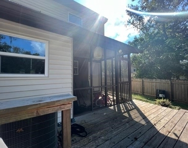 536 Claremont Court - Photo Thumbnail 29