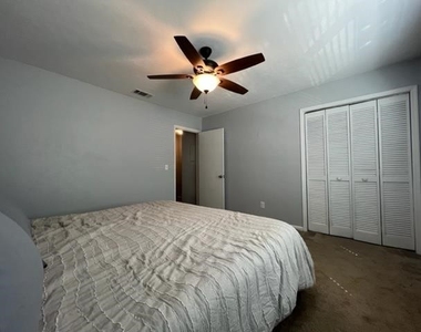 536 Claremont Court - Photo Thumbnail 18