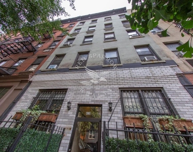 420 East 83rd Street - Photo Thumbnail 13
