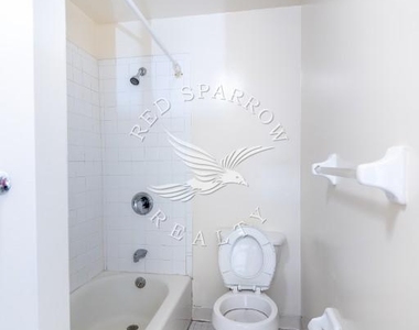 420 East 83rd Street - Photo Thumbnail 8
